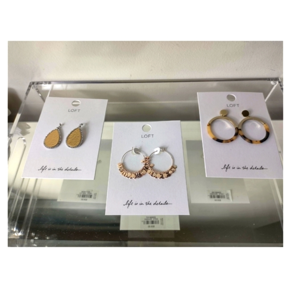 Stylish all season LOFT earrings! They go great with many looks.
